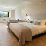 Hotel Hábitat Cigüeña Negra