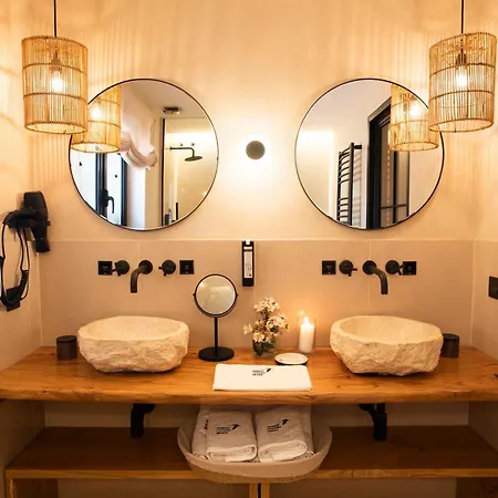 Hotel Hábitat Cigüeña Negra Valverde del Fresno