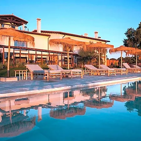 Habitat Cigueena Negra Hotel 4*