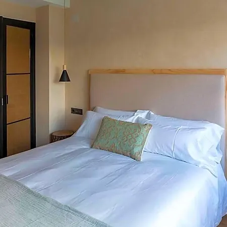 Hotel Habitat Cigueena Negra