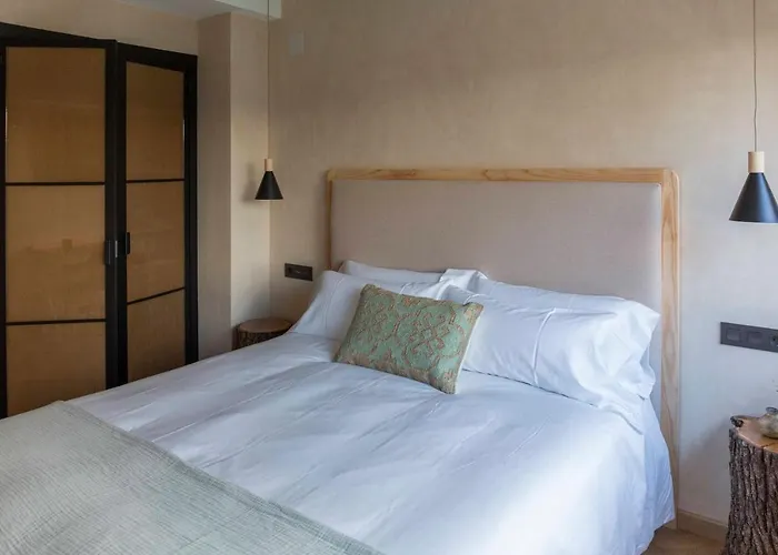 Habitat Cigueena Negra 4*