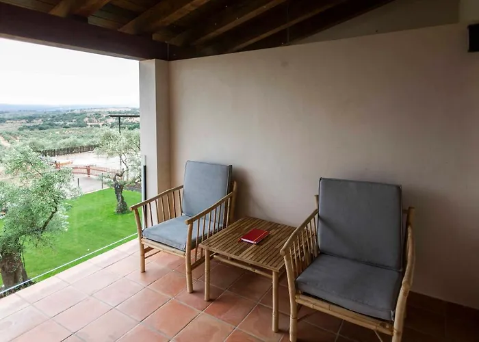 Habitat Cigueena Negra Вальверде-дель-Фресно