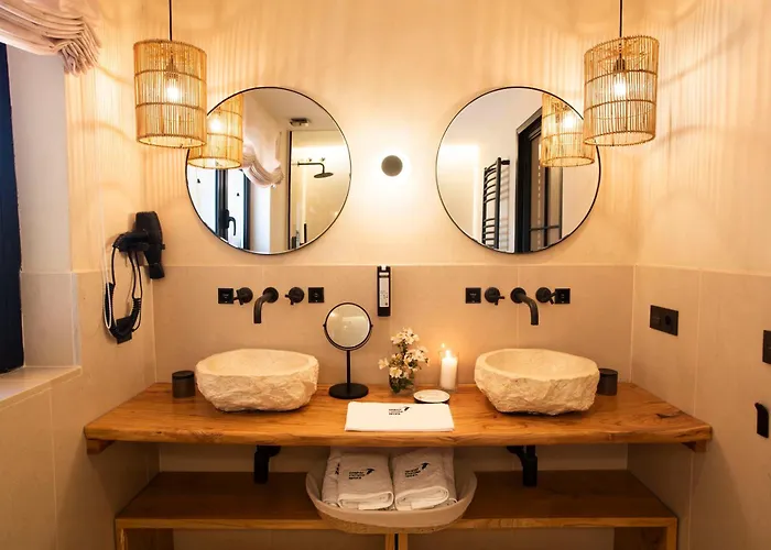 Отель Habitat Cigueena Negra Вальверде-дель-Фресно