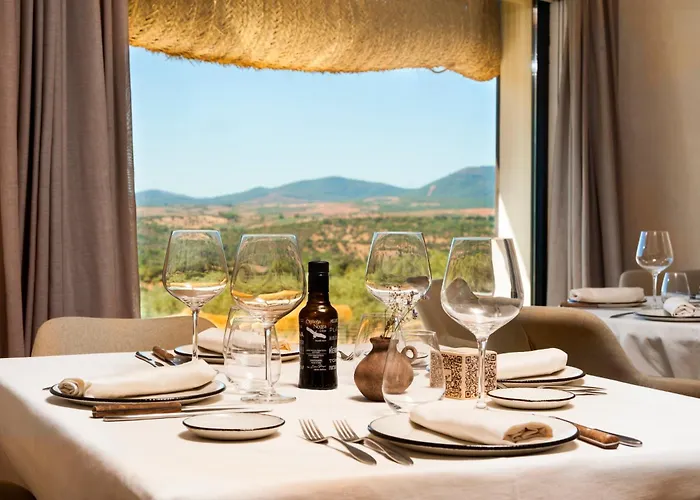 Habitat Cigueena Negra Отель Вальверде-дель-Фресно