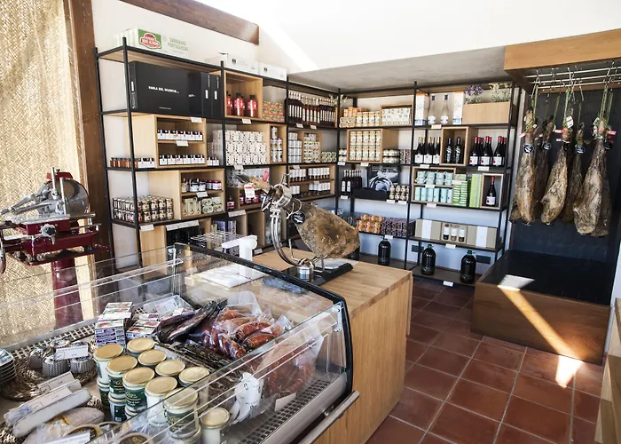 Habitat Cigueena Negra Отель Вальверде-дель-Фресно