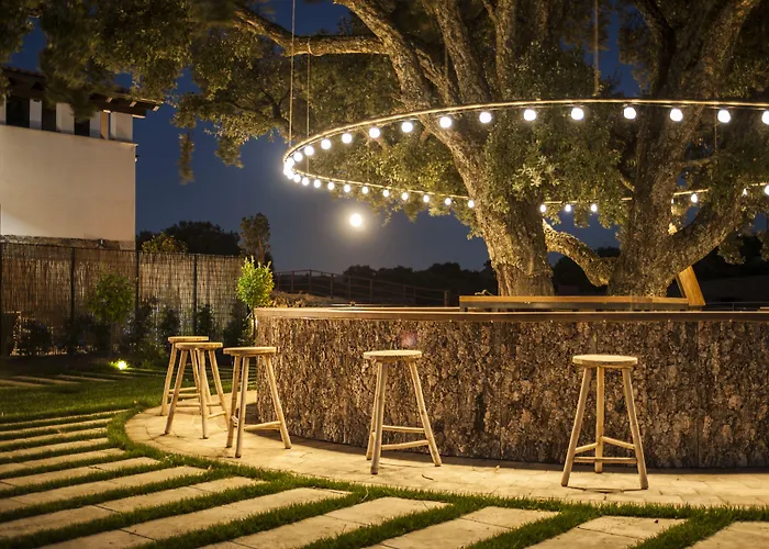 Hotel Hábitat Cigüeña Negra 4*