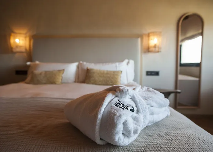 Hotel Habitat Cigueena Negra 4*