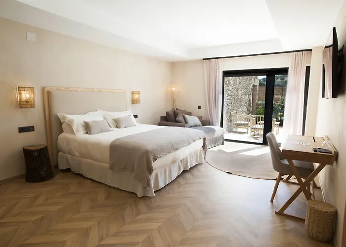 Hotel Hábitat Cigüeña Negra Valverde del Fresno